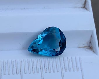 2p 8 x 12 mm 天然ロンドンブルートパーズ ペアシェイプ ロンドン