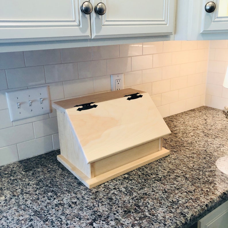 Rustic Bread Box Farmhouse Kitchen Decoration Wooden Bread Storage Box Kitchen Organization