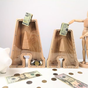 Personalized Baby  Piggy Bank for Girl and Boy, Nursery Decor Newborn Gift, Neutral Shower Gift, Wooden Piggy Bank, Coin Bank, Father&#39;s Day