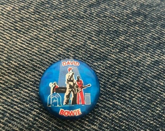 David Bowie Pinback Button Badge Pin Hologram Concert Tour 214 Ziggy Stardust 