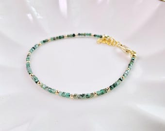 Groene smaragdarmband, mei geboortesteen sieraden, natuurlijke edelsteen kralenarmband, cadeau voor haar, genezende kristallen sieraden, jubileumcadeau