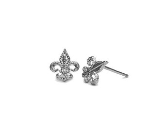 Mini Fleur de Lis earrings in sterling silver