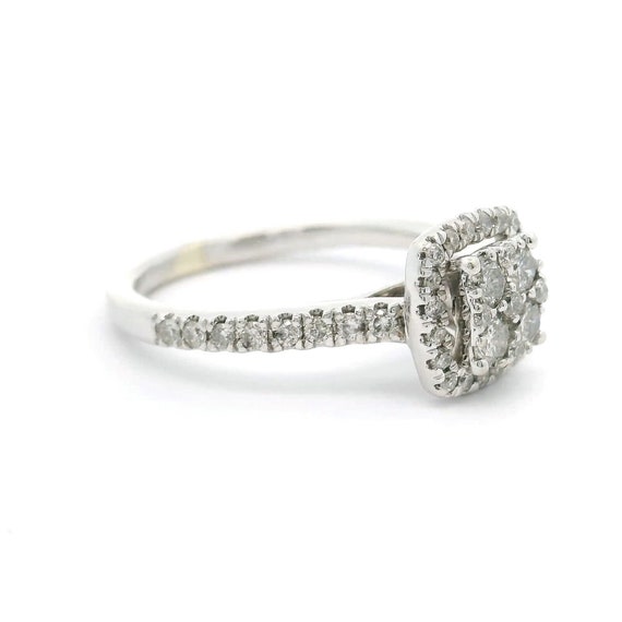 10k White Gold and Diamond Cluster Halo Ring Size… - image 2