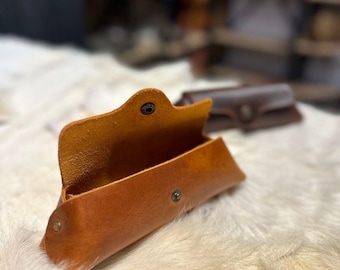 Custodia per occhiali in vera pelle realizzata a mano, porta occhiali minimalista