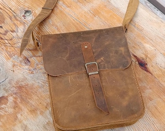 Handmade Distressed Leather Crossbody Bag – Rustic Satchel, Unisex Everyday Use