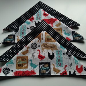 Cloth Napkins/Fabric Napkins ~ Reversible Napkins ~ Set of 4 Cloth Napkins ~ Country ~ Farm