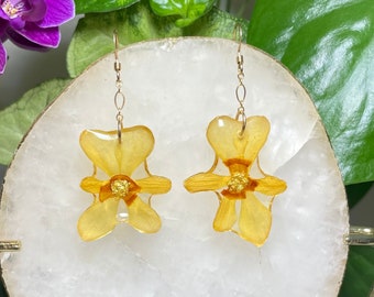 Real Daffodil Earrings, Pressed Flower Earrings, Pressed Daffodil Earrings, Resin Daffodil Earrings, Bridesmaid Gifts, Resin jewellery, Cute