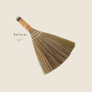 Natural Sweeping Brush, Handheld