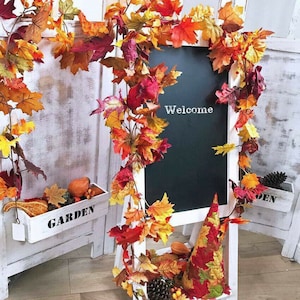 1.7m Artificial Trailing Ivy Red Maple Autumn Leaves Garland Garden Vine Foliage Fake Hanging Garland Vine Home Decor