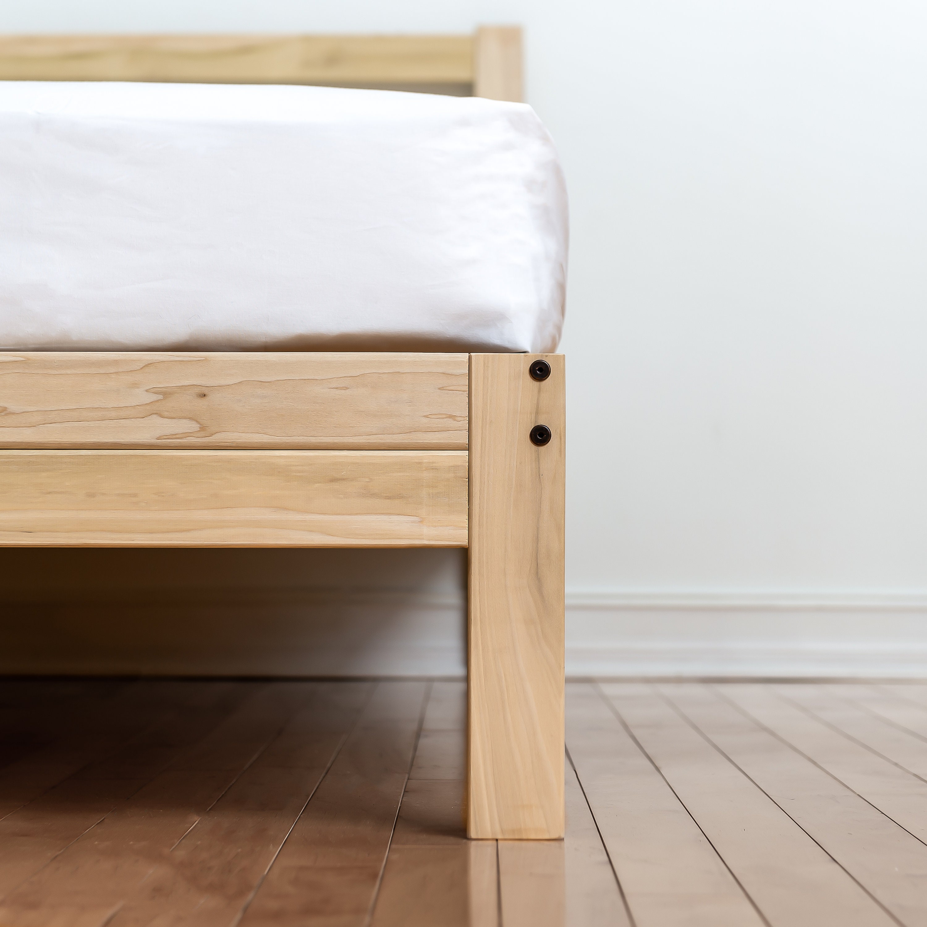 Unfinished pine platform bed discount