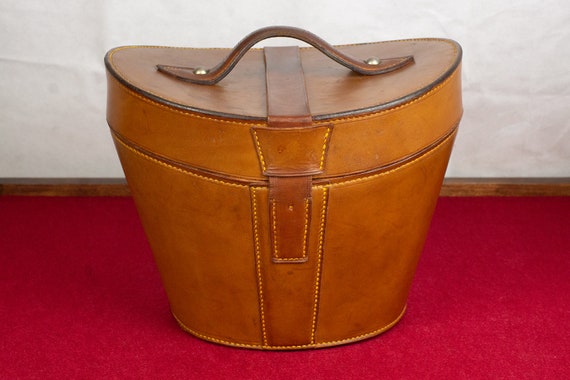 Antique edwardian leather top hat box - image 4