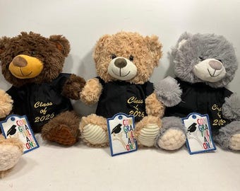 We Did It! Graduation Bear 2026 – Personalized Plush Keepsake Gift for Preschool & Kindergarten Graduates