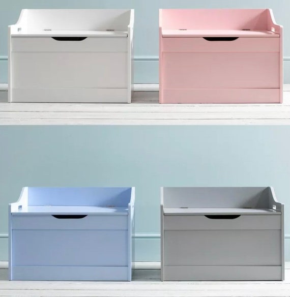 Lola toy box deals