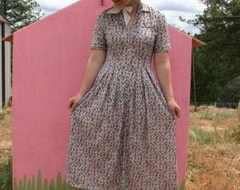 Pink, Gray, & White Floral 1950's Dress