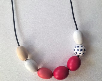 Red necklace, white necklace, Necklace Beads Strand, Wooden Bead Necklace, porcelain bead