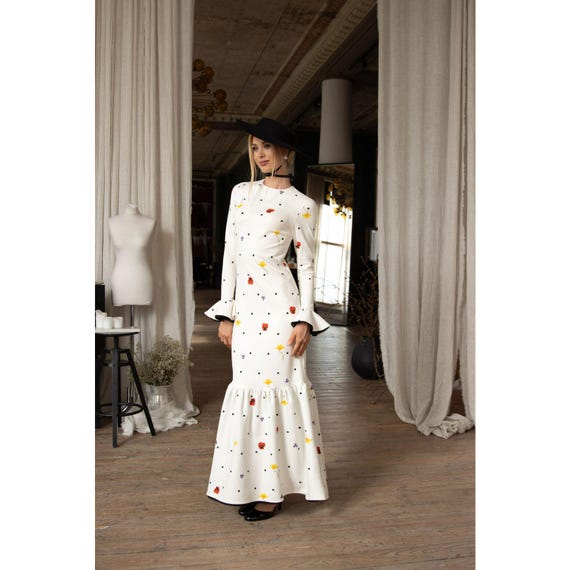 romantic flowy maxi dresses Slim Dress, White Floral Polka Dot Long Dress With Ruffled Hem, Long Sleeves, Elegant Viscose Gown Dancing Romance neckline:plunge