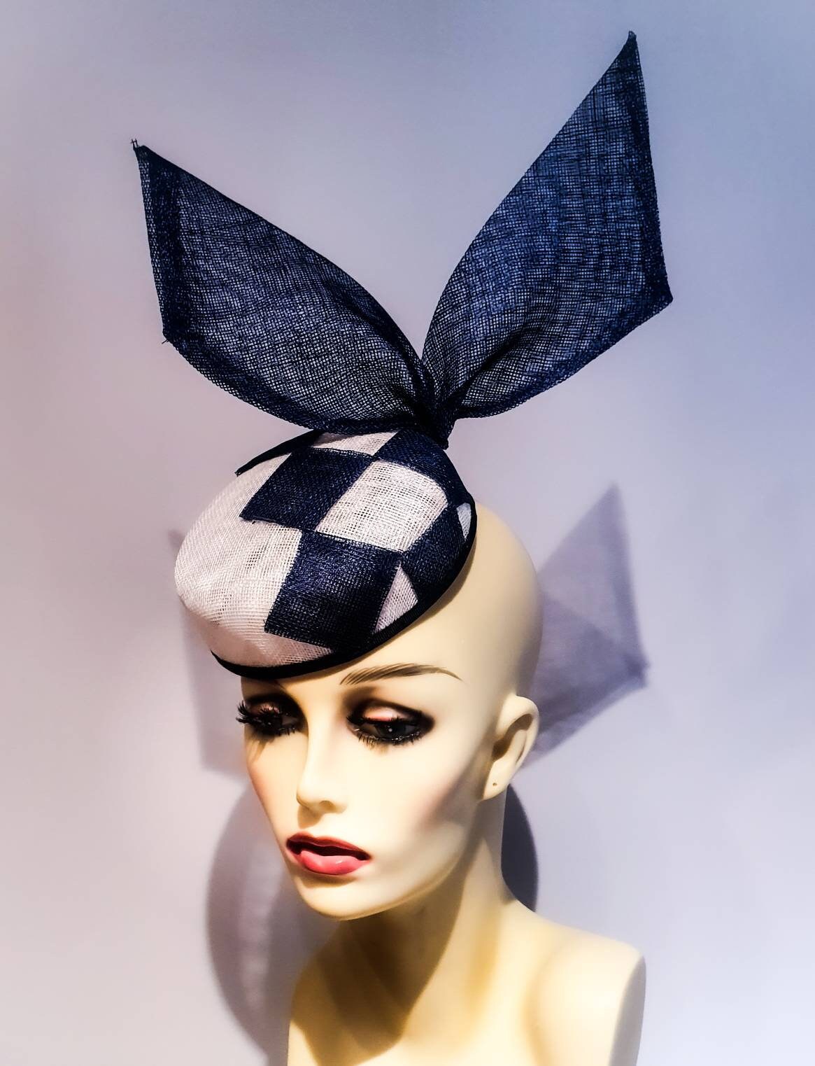 Blue Pill Box Hat / Fascinator | Etsy 