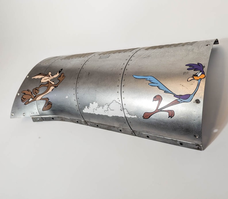 Cartoon WW2 Nose Art on Airbus A320 Pylon Cover image 5