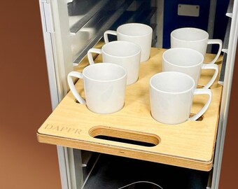 Airline Bordküchen Trolley Einsatz mit Kaffeetassen
