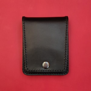 Cartera EDC minimalista vertical de cuero con dos pliegues