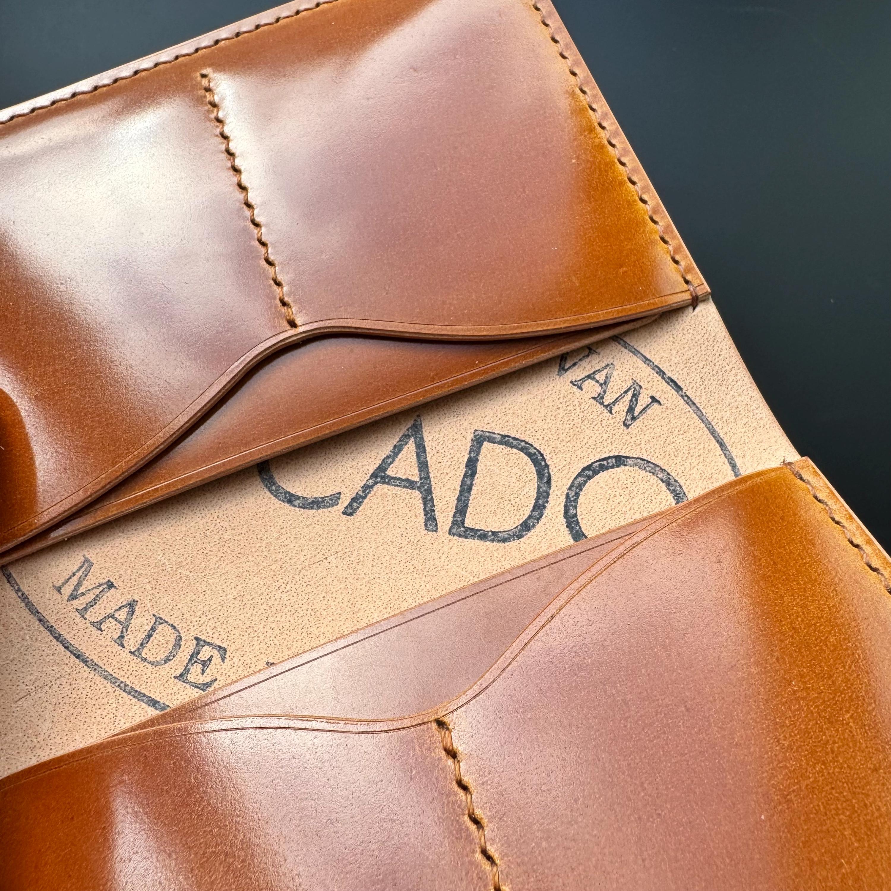 ロカド シェルコードバン 二つ折り財布 - Etsy 日本