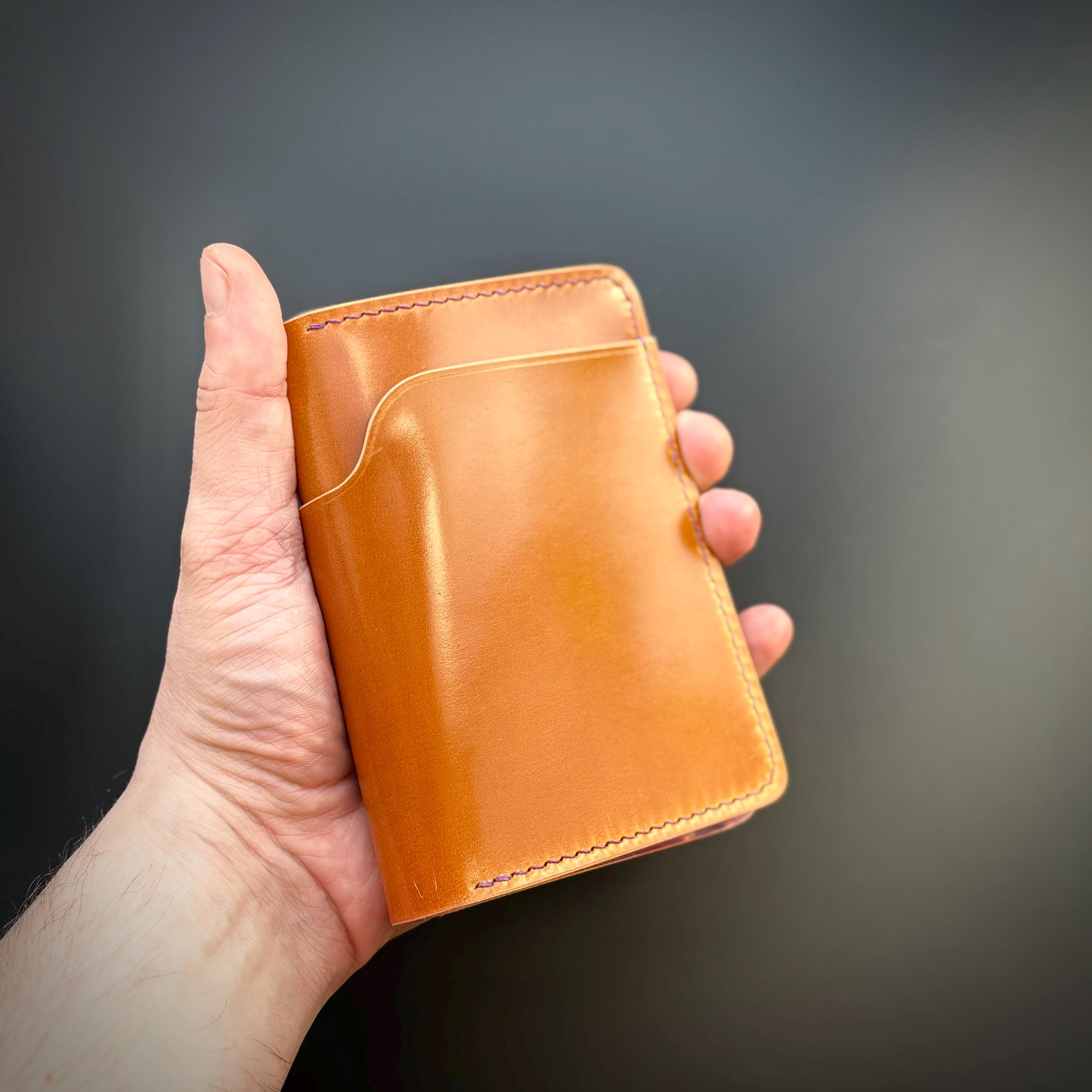 ロカド シェルコードバン 二つ折り財布 - Etsy 日本