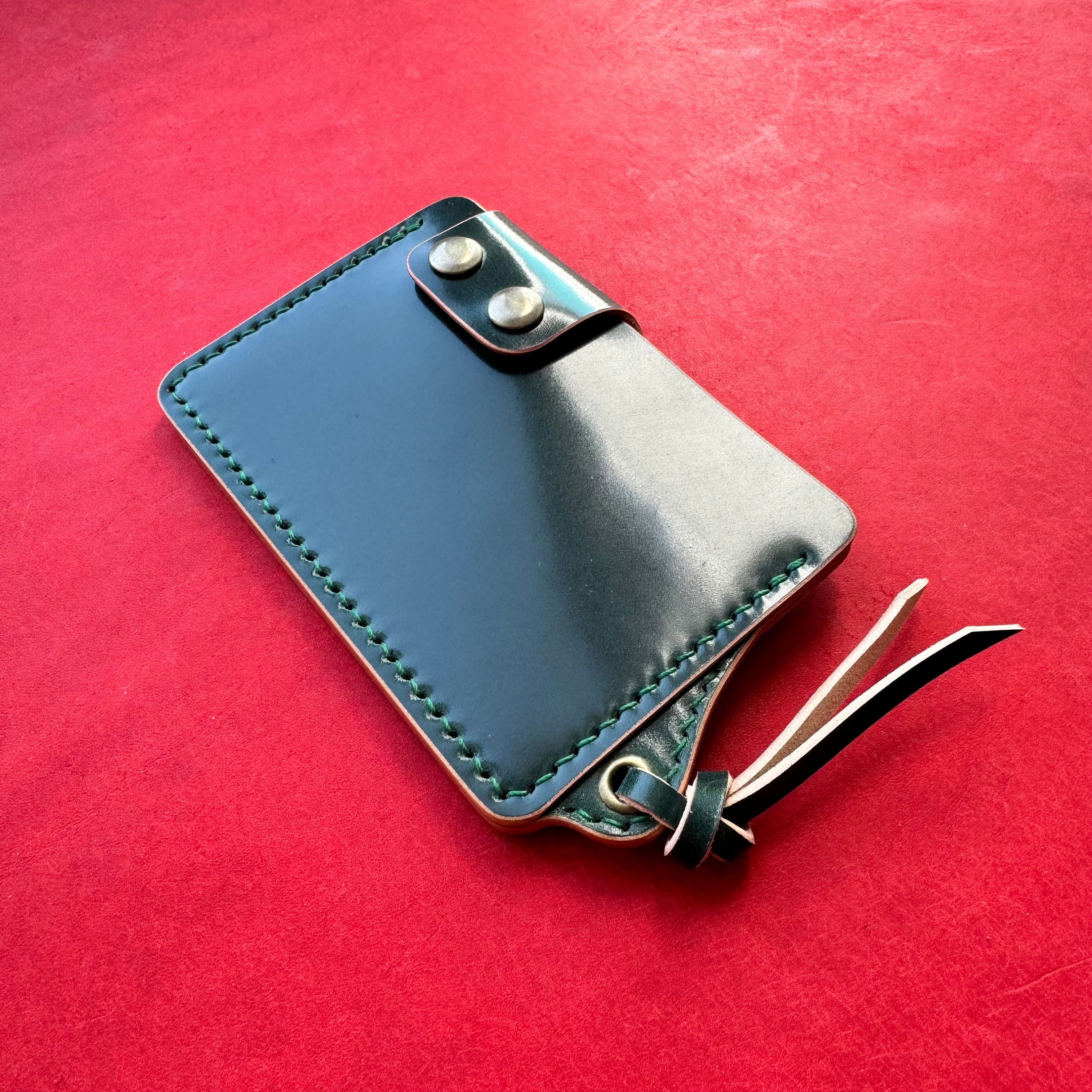 Rocado Shell Cordovan Leather Card Holder With A Ring for