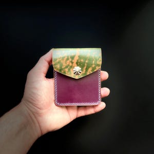 Cartera de bolsillo delgada Rocado Shell Cordovan EDC con broche de concho
