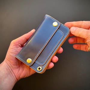 Cartera de camionero pequeña Rocado Shell Cordovan, billetera compacta de lujo