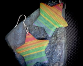 Rainbow stripe star hooks