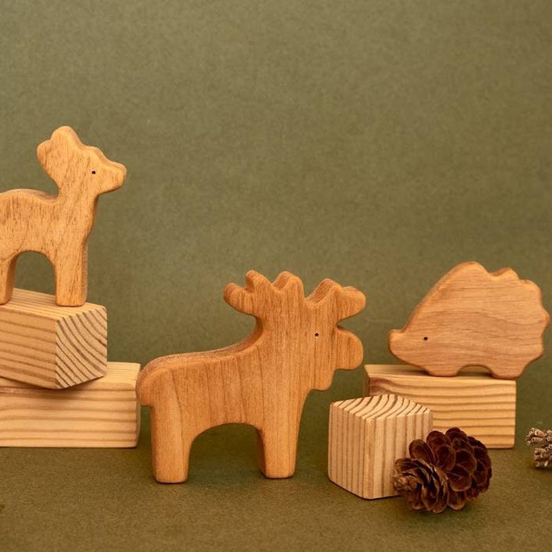 Preschool wooden woodland forest animals figurines toys baby image 3