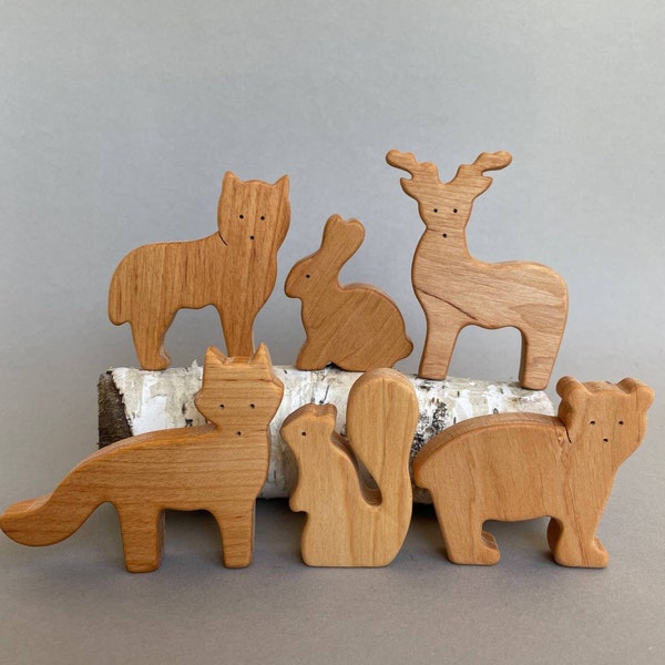 Simple design pretend plays wooden woodland forest animals figurines toys baby