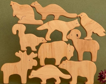 Easy design wooden woodland North American animals toys figurines toys