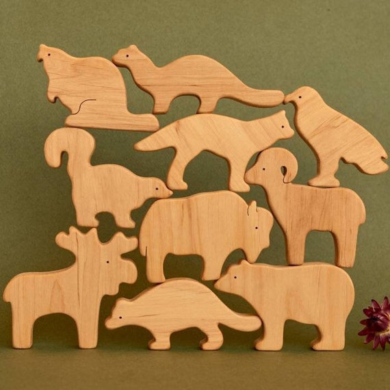 Easy Design Wooden Woodland North American Animals Toys Figurines