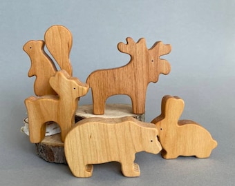 Simple design wooden woodland animals toys figurines toddler