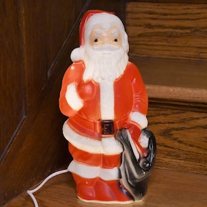 Vintage Empire Santa Face 24