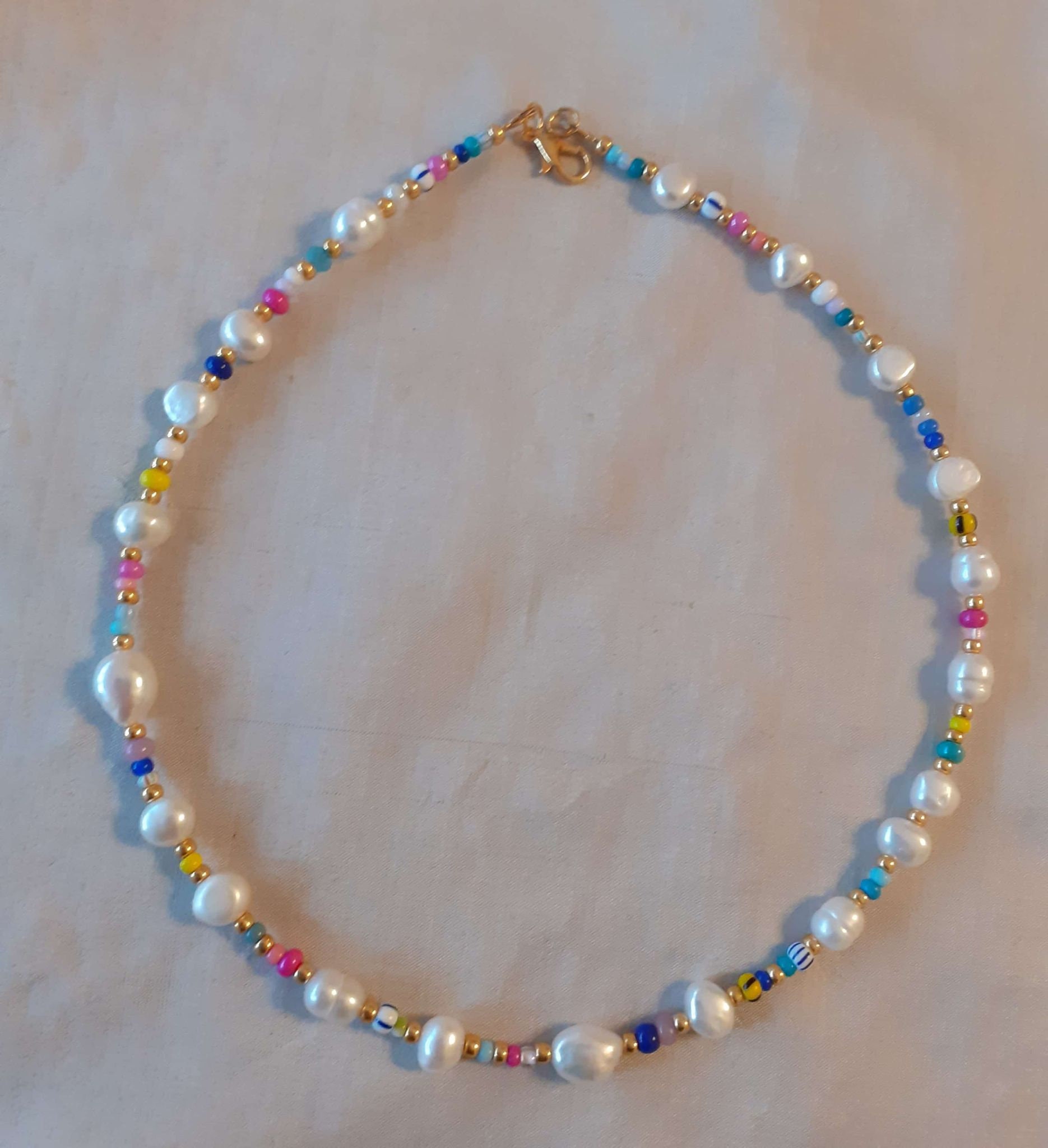 Freshwater Pearl Necklace with Tiny Beads