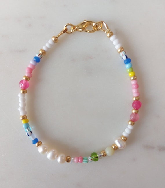 SIZE MEDIUM (7) | Ready-To-Ship Colourful Bead Bracelets