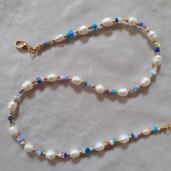 Pearl seed bead necklace deals