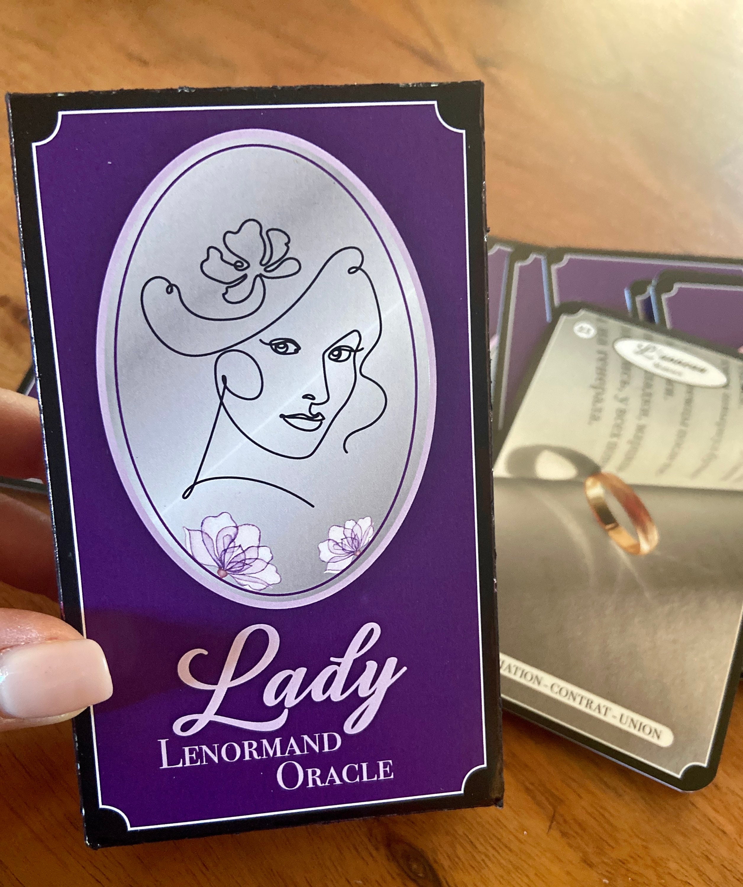 Bientôt Épuisé Lady Lenormand 36 Cartes Chic, Raffiné Saura Répondre à Toutes Vos Questions. A La Po