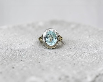 Vintage Aquamarine Ring in 14k Two-Tone Gold | Late Art Deco | Size 6
