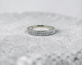 Classic Two Row Round Diamond Half-Eternity Band in 14K White Gold | Size 7