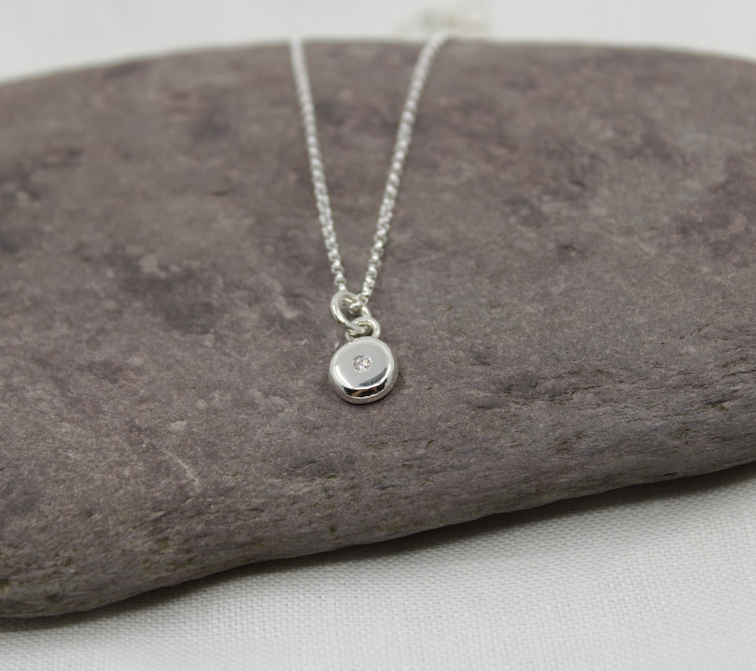 Dainty Recycled Sterling Silver Pebble Necklace: 2mm Moissanite - Etsy UK