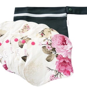 Reusable Organic Cloth Pads – 6 Pack 9" / 24cm Regular Flow, Washable and Waterproof, Made in Europe Rose Peonies