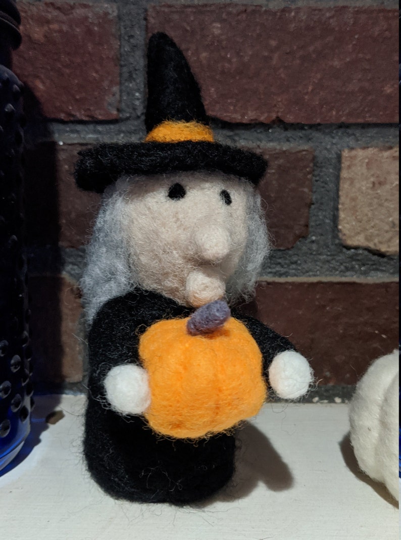 Needle Felted Witch for Halloween image 9