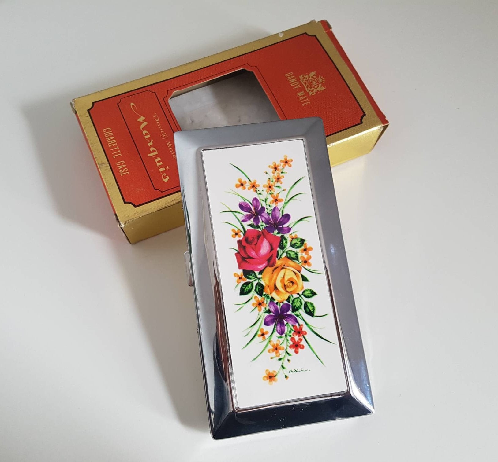 dandy mate cigarette case Vintage Dandy-mate Marquis Musical Cigarette Case