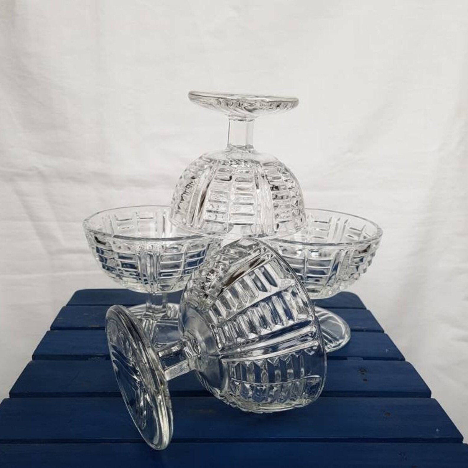 Vintage Pressed Glass Sundae Dishes/dessert Bowl X 4 Etsy UK