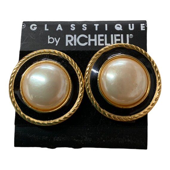 AM Vintage Clip On Earrings Designer Signed Richelieu Gold Toned Faux Pearl 80s Diana Costume Jewelry Fashion