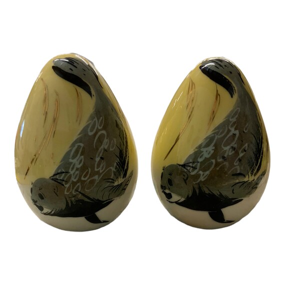 Vintage Mid Century Matthew Adams Sasha Brastaff Salt Pepper Shaker Shakers Alaska Alaskan Series Seal Signed