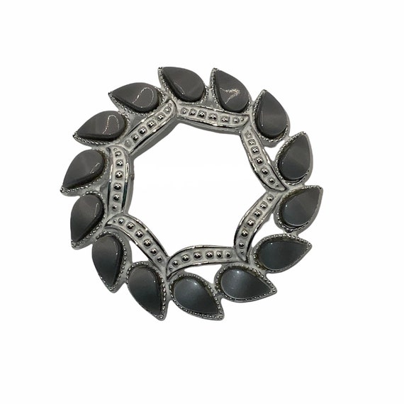Vintage Retro Mid Century Thermoset Brooch Pin Designer Signed Grey Gray Marboux Wreath